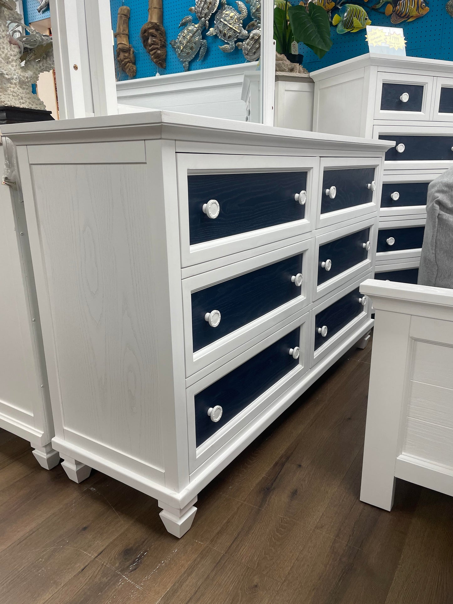 Cape Hatteras Queen Bedroom Set